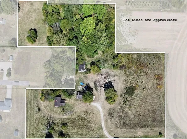 890 Portland Way N, Galion, OH 44833