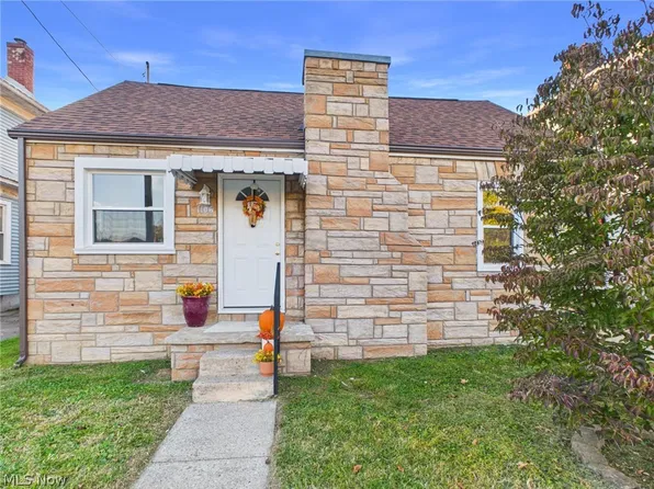 1106 Edwin St, Parkersburg, WV 26101