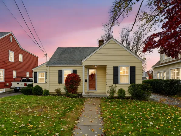 515 Wilcoxson Avenue, Stratford, CT 06614