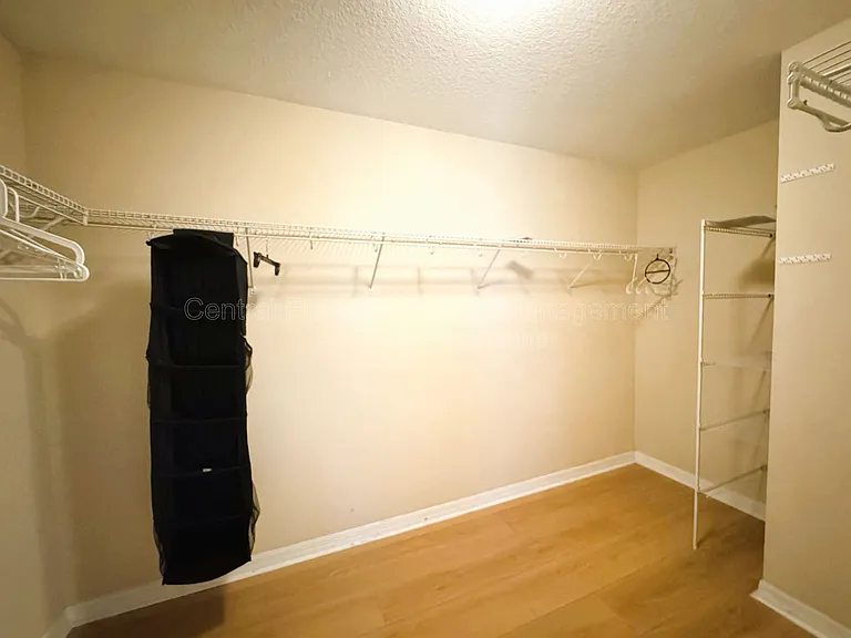 6621 Helmsley Cir — Photo 27