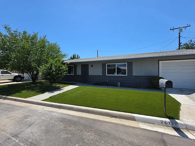 26111 Doverwood Pl — Photo 2