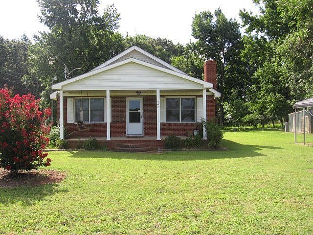 1st image of 447 Mount Carmel Rd