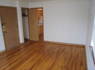 642 Snelling Ave S, Saint Paul, MN 55116