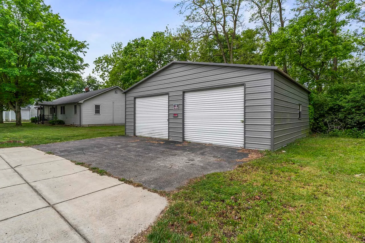 3 bed, 1730 sqft, $3,500 — Photo 3