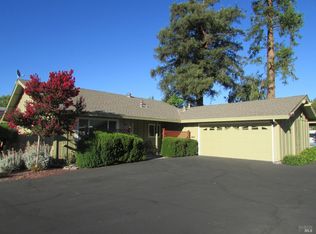 18 Glengreen St, Santa Rosa, CA 95409