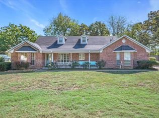 6 Bentwood Cir, Canton, TX 75103