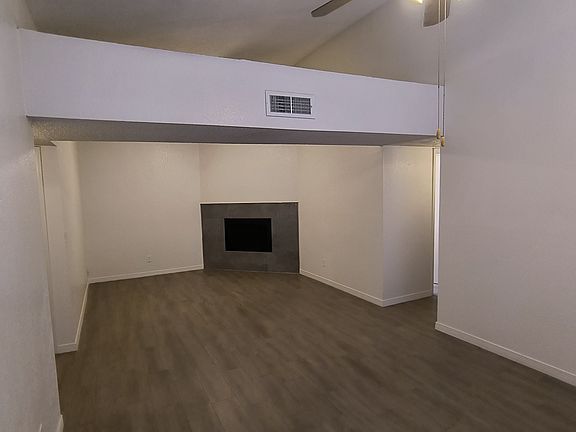 3rd image of 10968 Delafield Dr #A