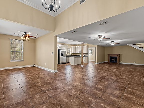 5th image of 1414 Browns Bridge Rd