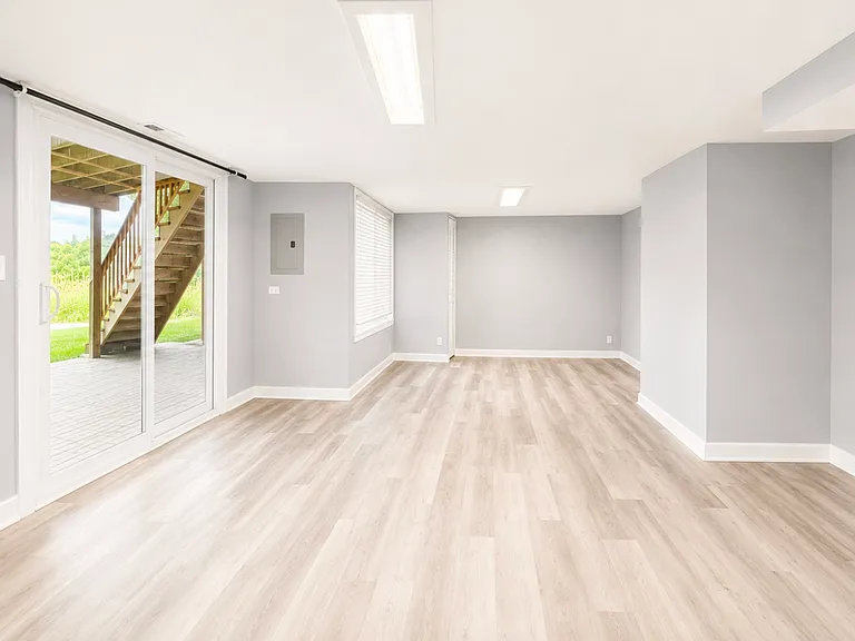 130 Park Ridge Ct #130 — Photo 13