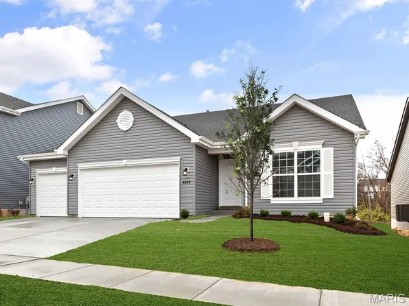 549 Evening Primrose Dr, Wentzville, MO 63385