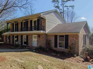 3009 Warrington Rd, Mountain Brook, AL 35223