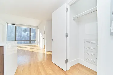 Rented by Living New York