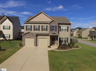 2 Scanawah Ct, Simpsonville, SC 29681