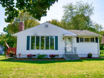 75 Florida Dr, Agawam, MA, 01001