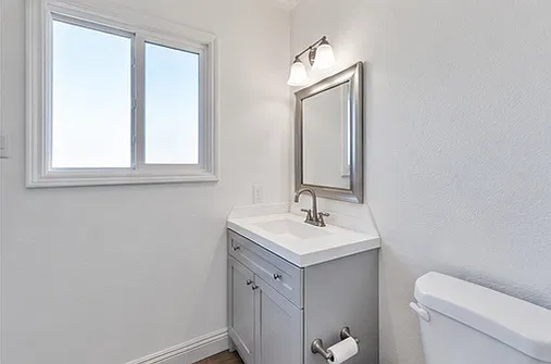 3 bed, 1144 sqft, $2,800 — Photo 2