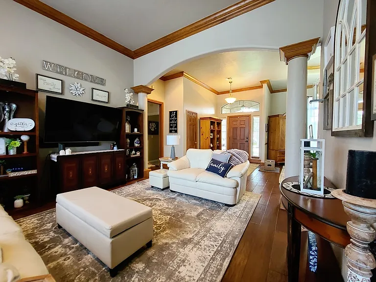 413 Hamptonridge Rd — Photo 30