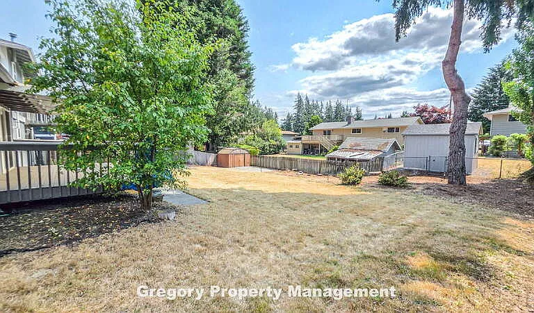 3532 111th Pl SE — Photo 37