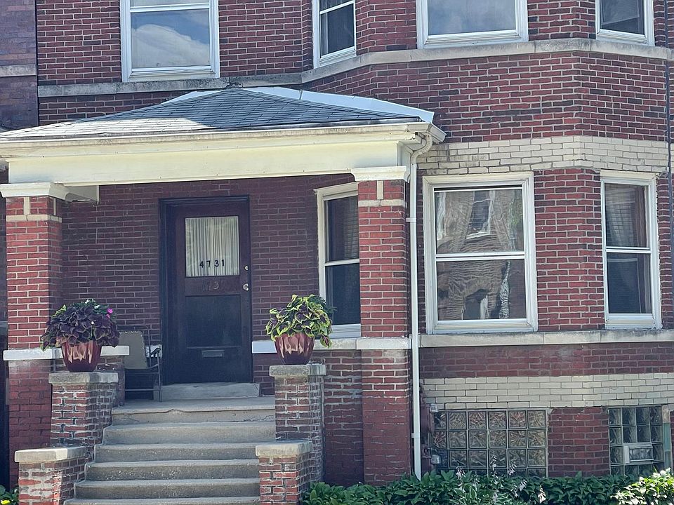 1st image of 4732 W Van Buren St #2