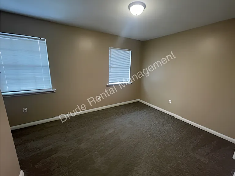 44051 Stein Rd — Photo 8