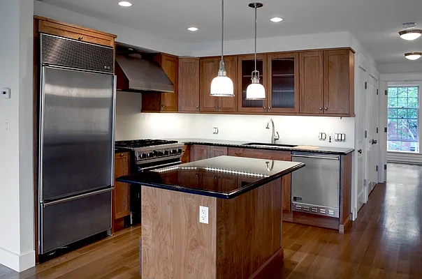 Rented by Brooklyn Heights Real Estate Inc | media 75