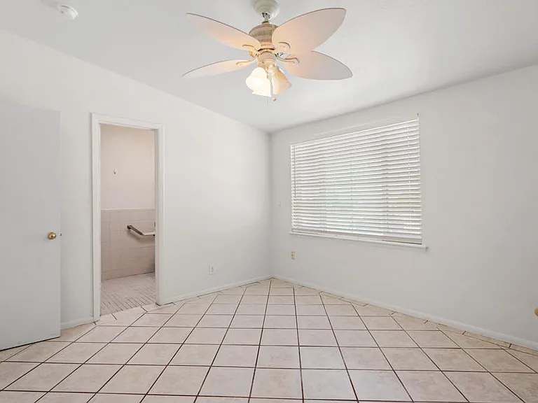 1600 Sumac Dr — Photo 20