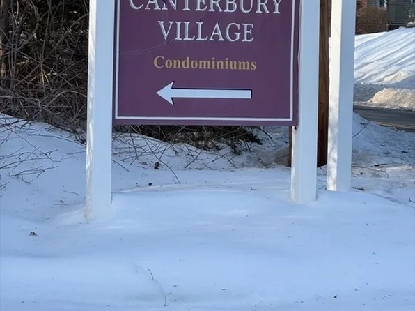 82 Boylston Ln APT 18, Lowell, MA 01852