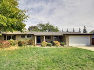 2420 Bridle Path Ln, Sacramento, CA