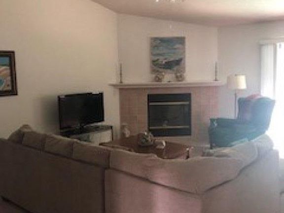 3rd image of 1614 Cedrus Ln
