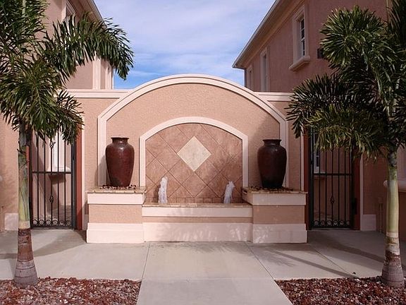 3rd image of 1319 SE 40th Ter APT 104