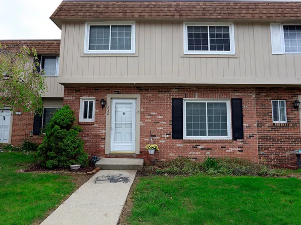238 Riverbend Dr, Milan, MI 48160