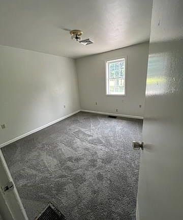 3rd image of 10503 S Mountain Rd #2
