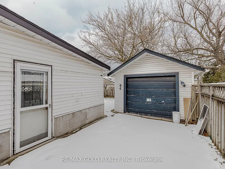 55 Hamilton St — Photo 21