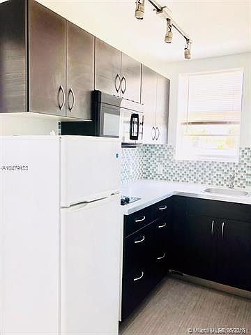 1st image of 820 Meridian Ave APT 307
