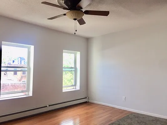 Rented by City Connections Realty | media 14