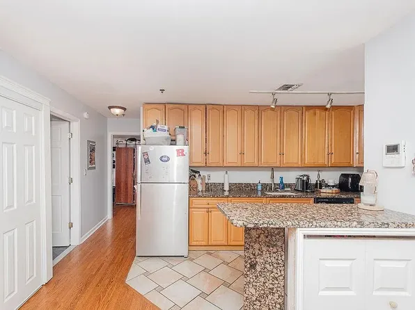 354 3rd Street image 2 of 10