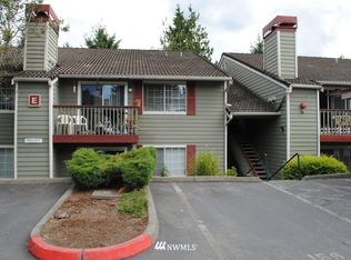 16817 Larch Way E #E206, Lynnwood, WA 98037