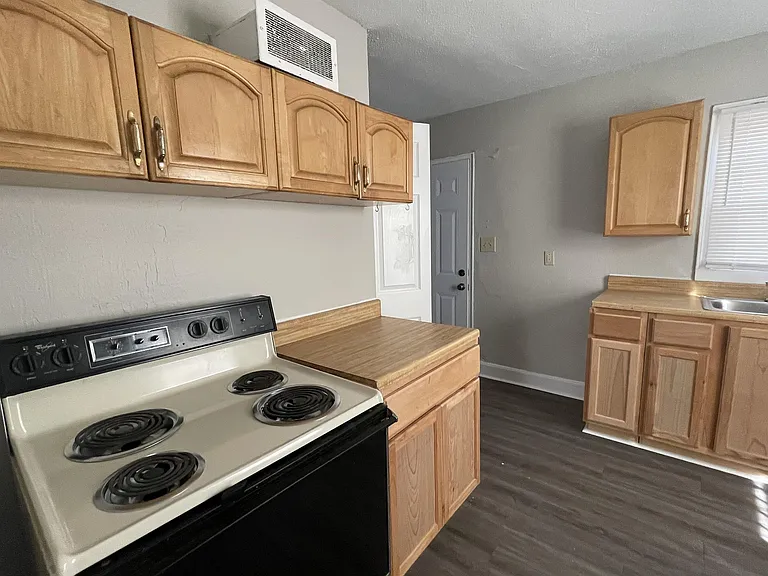 7427 Arleta Blvd — Photo 18