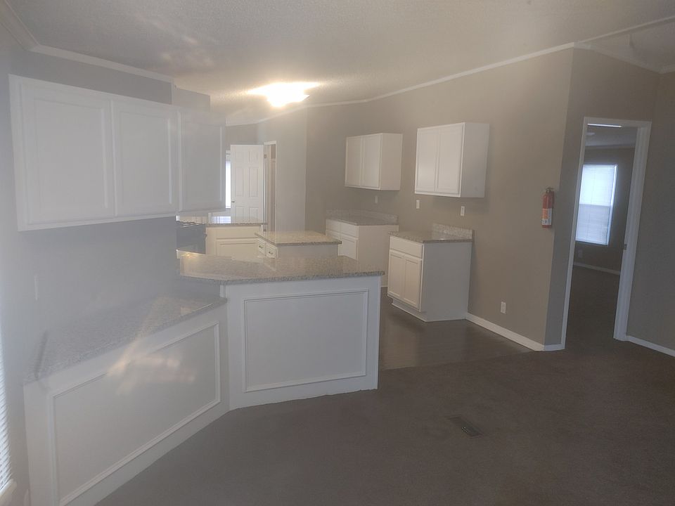 1st image of 128 Kelly Ct