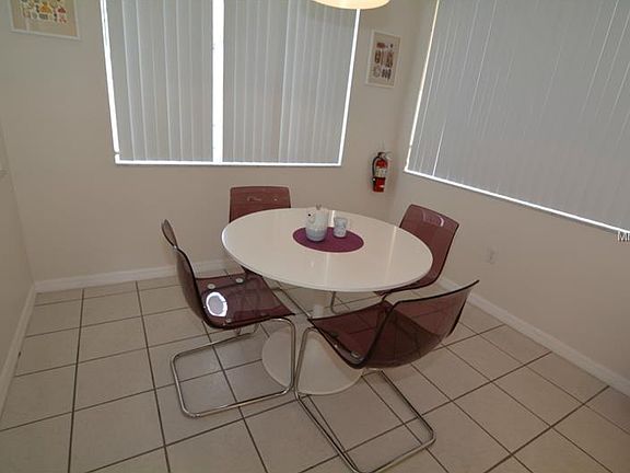5th image of 2977 Sunset Vista Blvd
