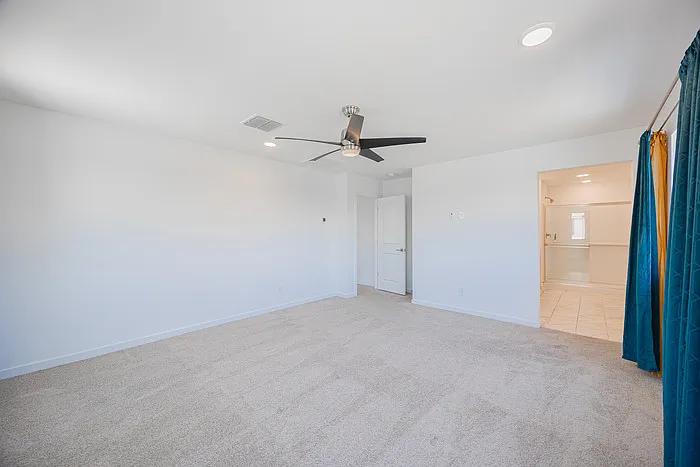 7412 W Gardenia Ave — Photo 18