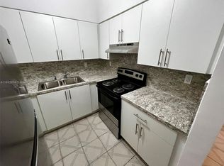 2600 NW 14th St APT 6, Miami, FL 33125