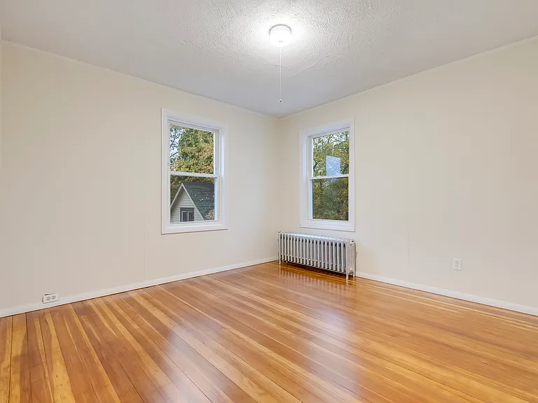 109 Rockdale St #2 — Photo 8