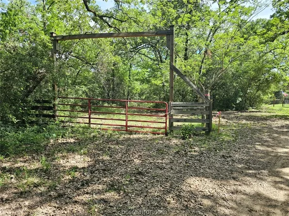 Taylor Rd, Bryan, TX 77808
