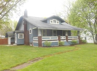 1995 Krumroy Rd, Akron, OH 44312