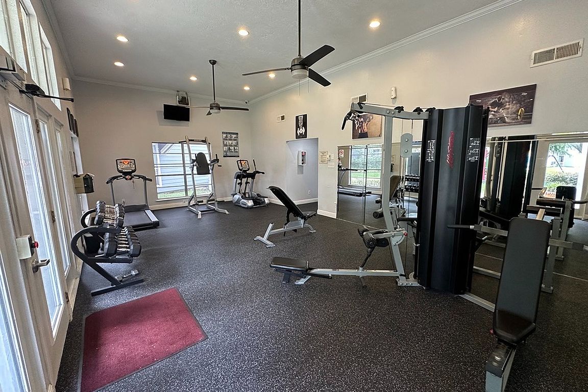 Lakewood Apartment's Gym