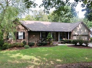 3205 Saratoga Dr, Knoxville, TN 37920