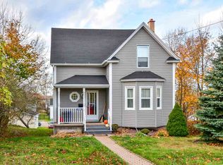 154 Alexandra St, Sydney, NS B1S2E6