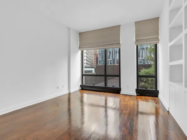 101 Warren Street image 4 of 6