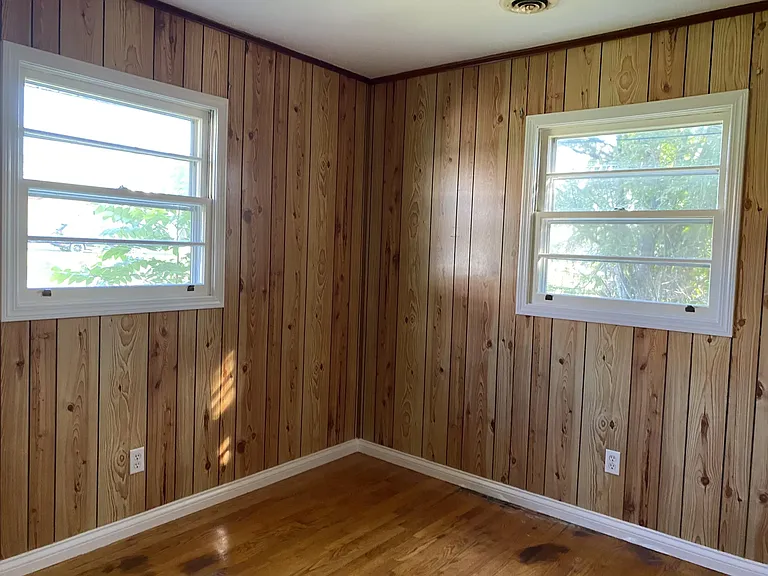 908 E Mountainview Rd — Photo 8