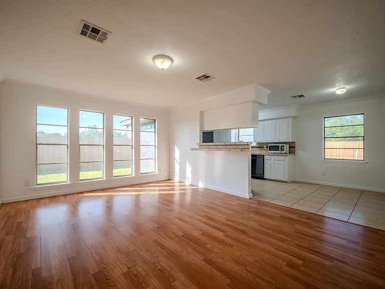 1102 Crosby Dayton Rd — Photo 13